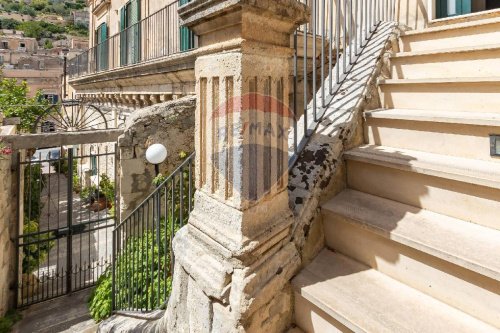 Vrijstaande woning in Modica