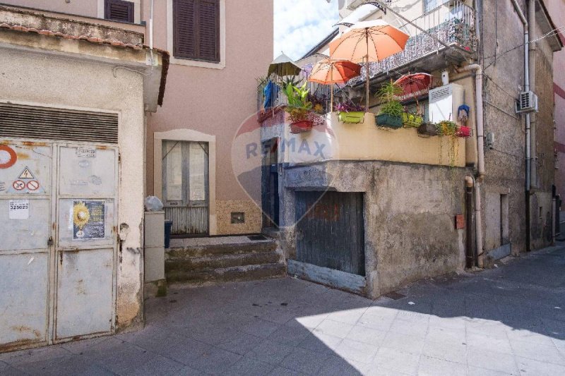 Casa geminada em Bronte