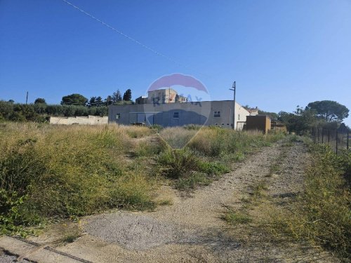 Zakelijk onroerend goed in Racalmuto