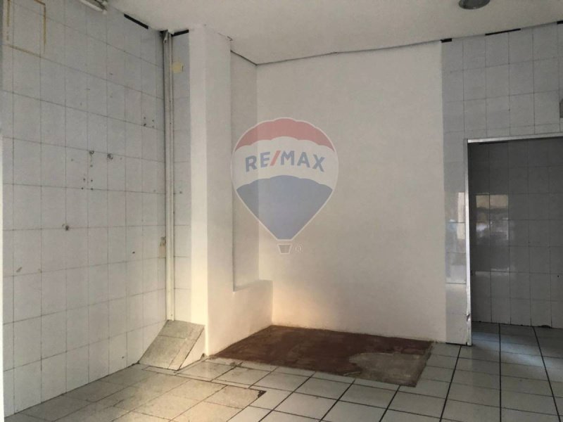 Zakelijk onroerend goed in Catanië