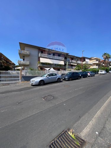 Lägenhet i Tremestieri Etneo