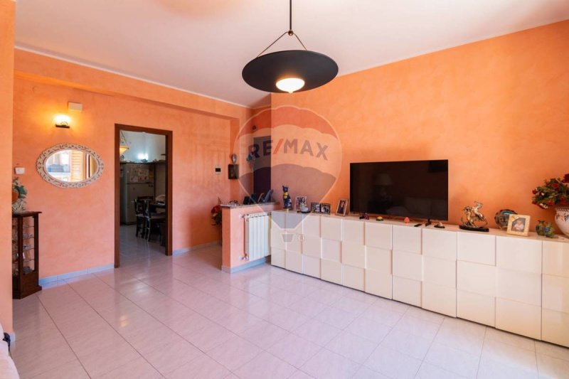 Appartement à Aci Catena