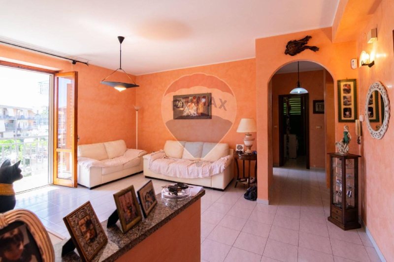 Appartement à Aci Catena