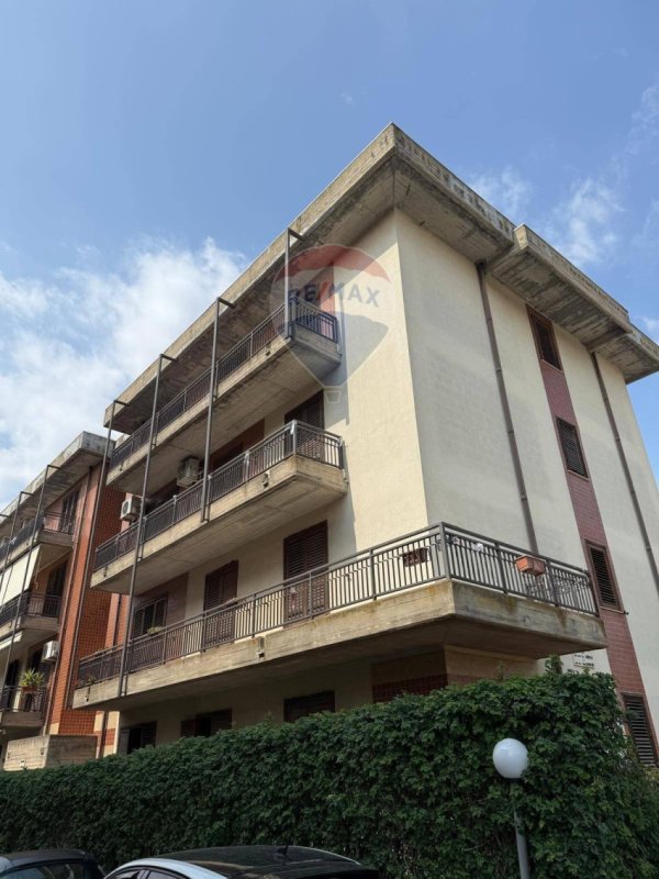 卡尔塔吉罗内公寓