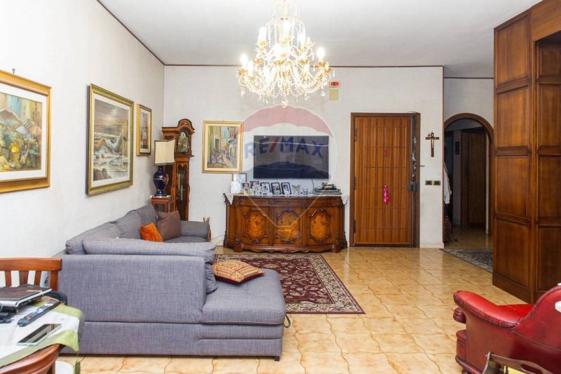 Wohnung in San Giovanni la Punta