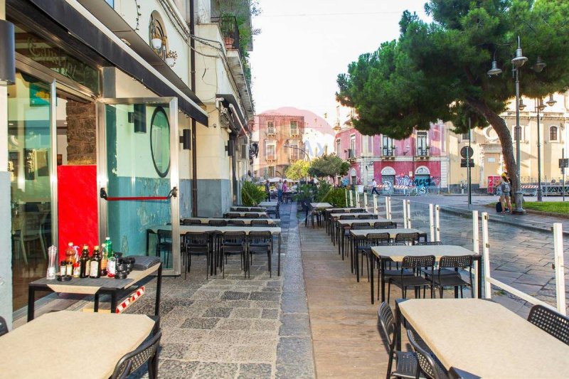 Zakelijk onroerend goed in Catanië