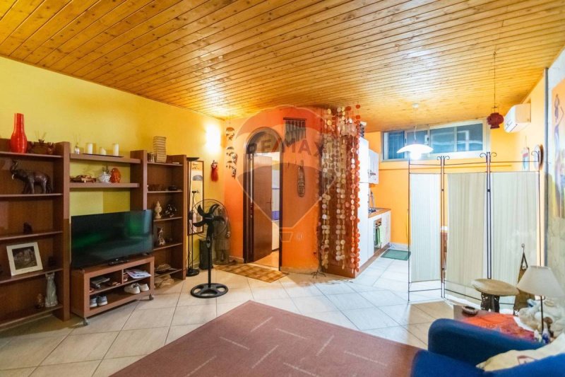 Wohnung in Aci Castello