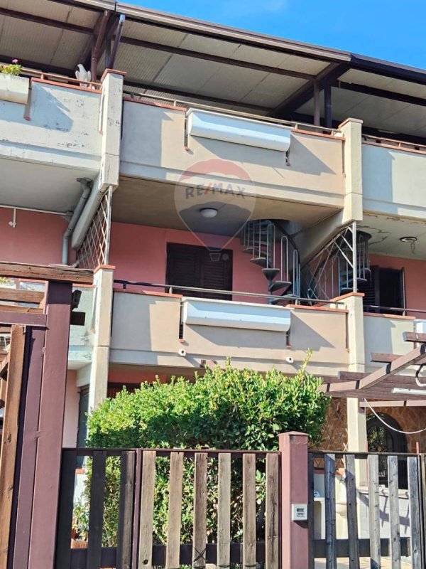 Moradia com terraço em Mascali