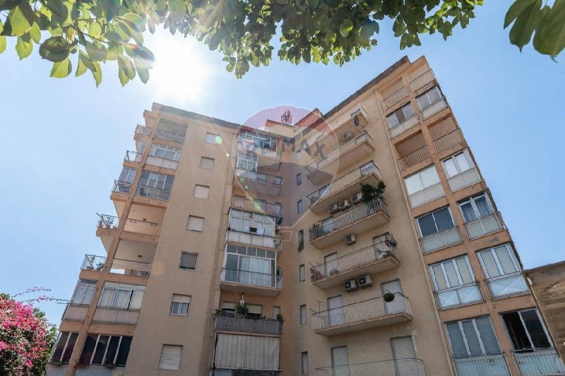 阿奇雷亚莱公寓