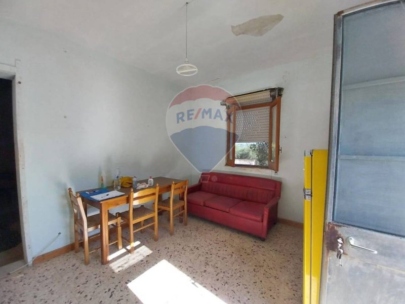 伊斯皮卡乡间房屋