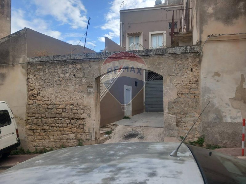 Apartamento em Módica