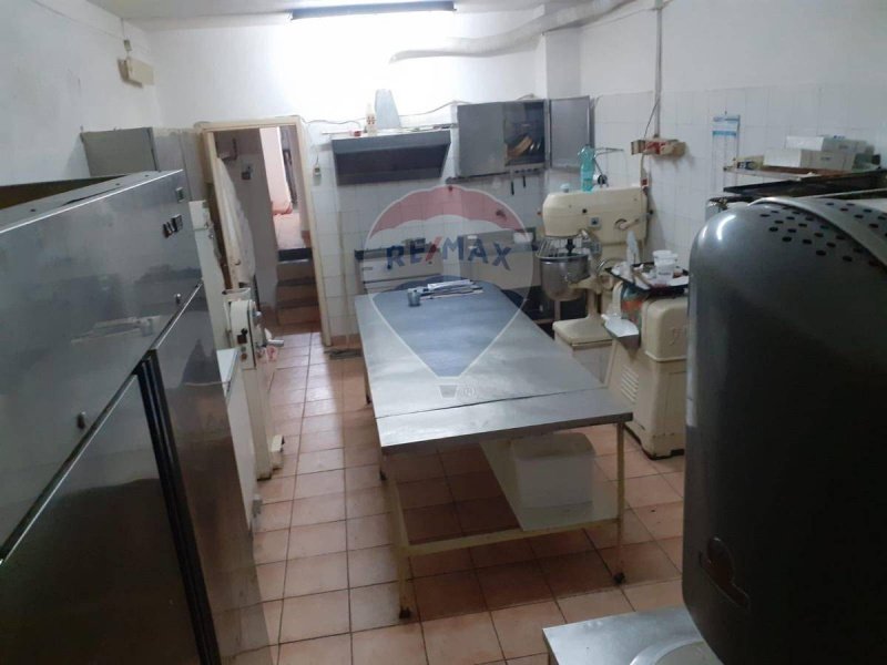 Kommersiell byggnad i Syrakusa