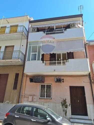 Casa independiente en Solarino