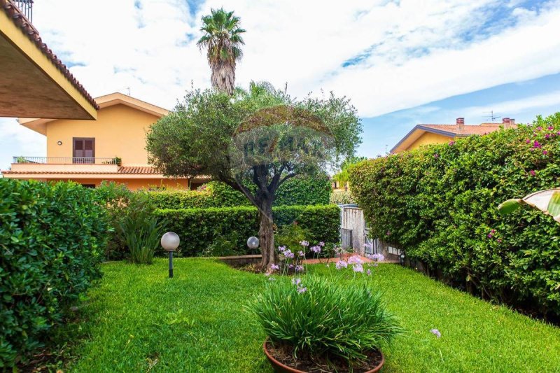 Reihenhaus in Mascalucia