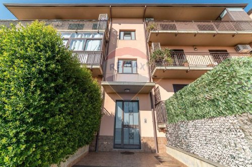 Apartment in Aci Catena