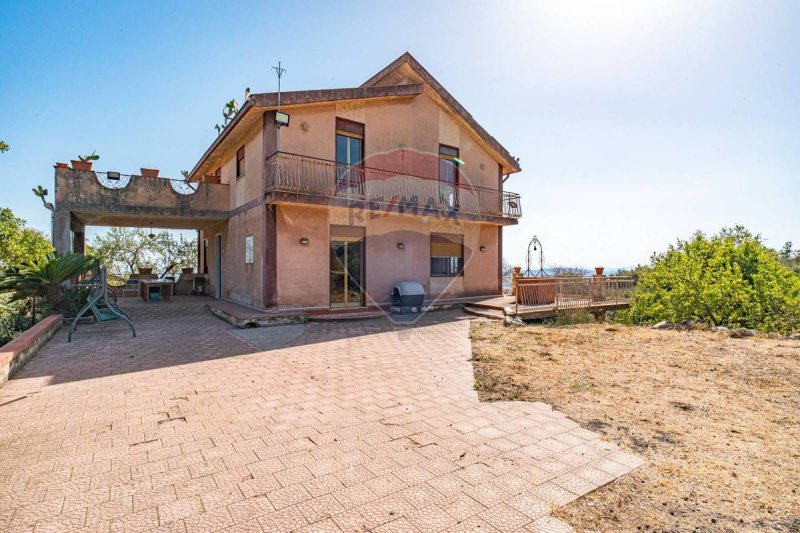 Villa i Santa Maria di Licodia