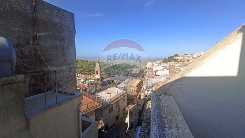 基亚拉蒙特古尔菲独栋房屋