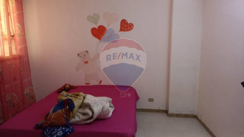 基亚拉蒙特古尔菲公寓