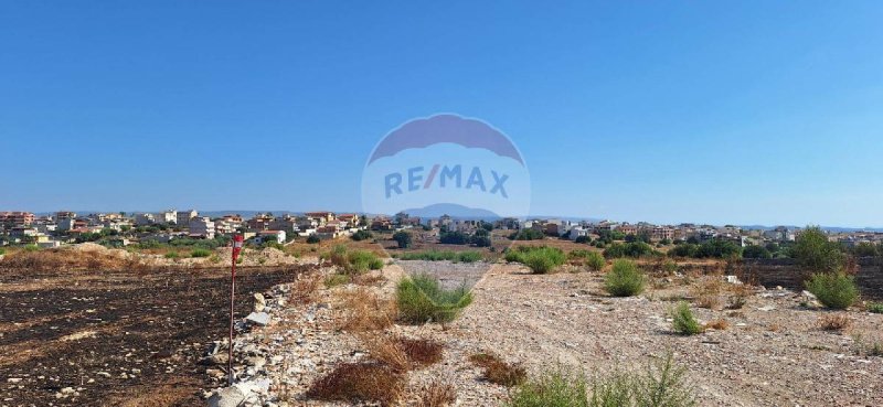 罗索利尼建筑用地