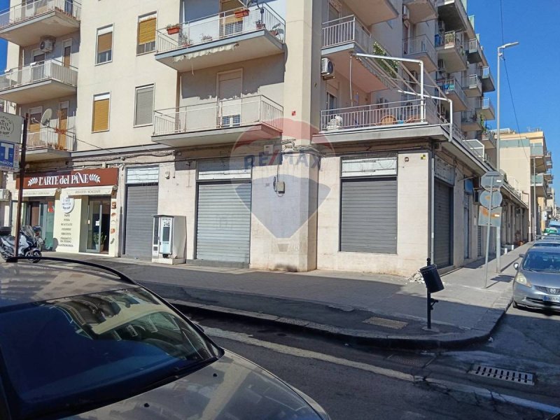 Zakelijk onroerend goed in Catanië