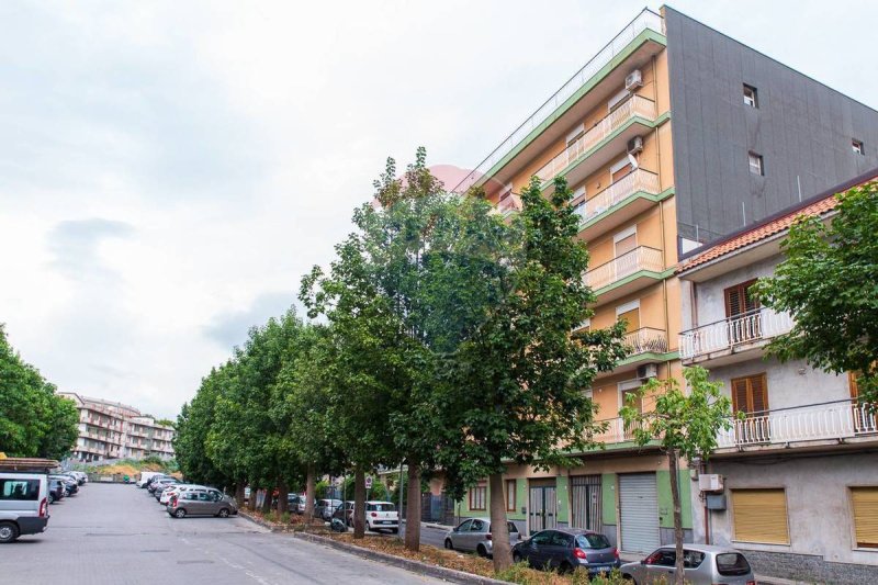 Appartement à Aci Catena