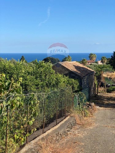 Terrain agricole à Acireale