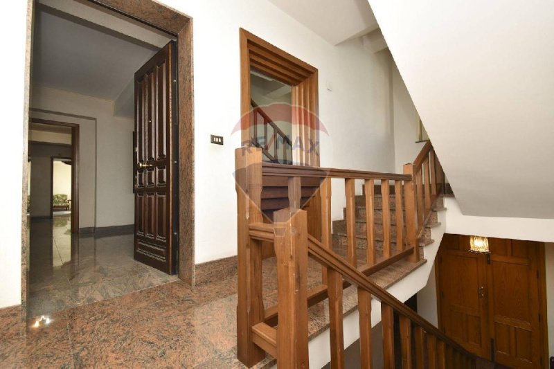 Квартира в Фьюмефреддо-ди-Сицилия