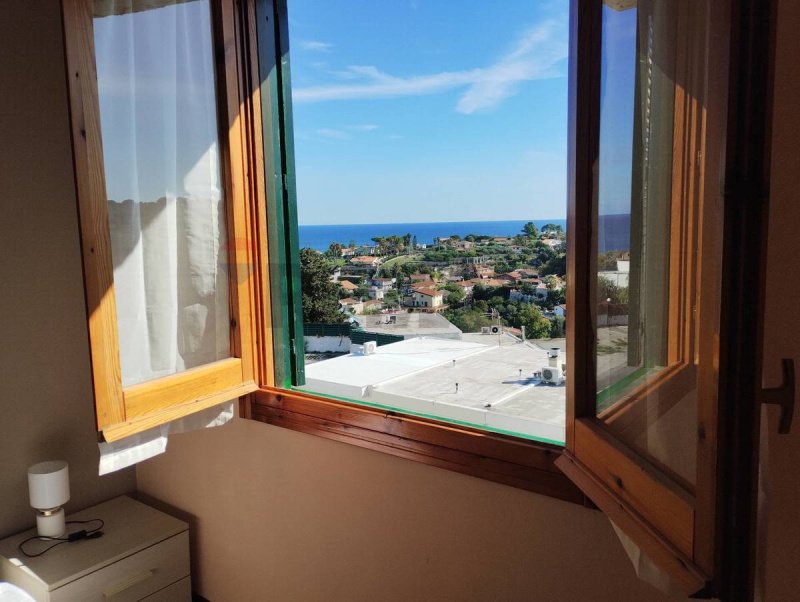 Apartamento em Augusta