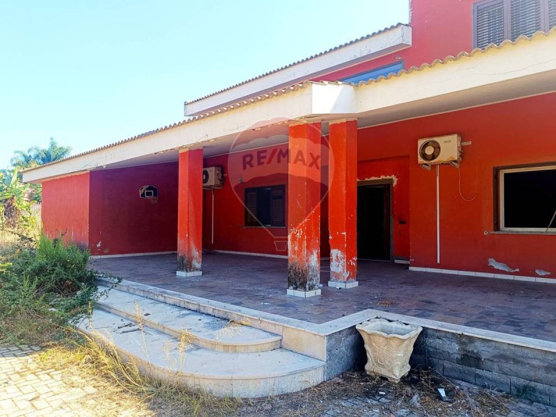 Особняк из двух квартир в Аугуста