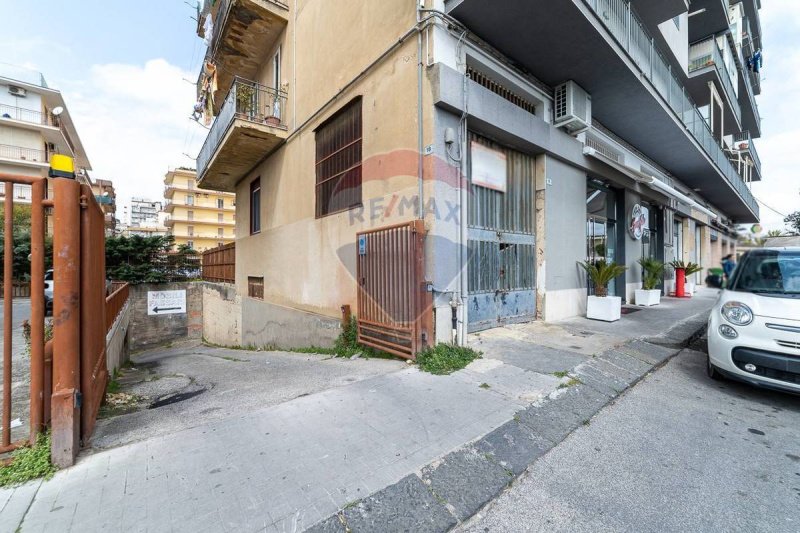 Edifício comercial em Caltagirone