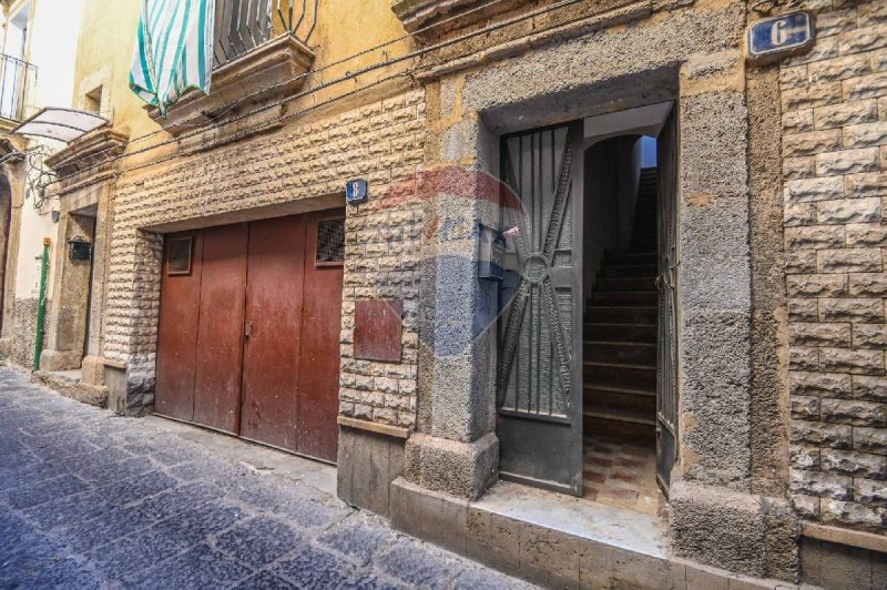 Casa independiente en Caltagirone