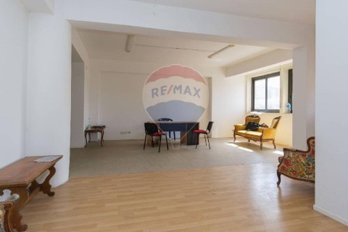 伦蒂尼商业房产