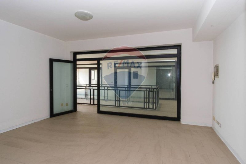 Edifício comercial em Lentini