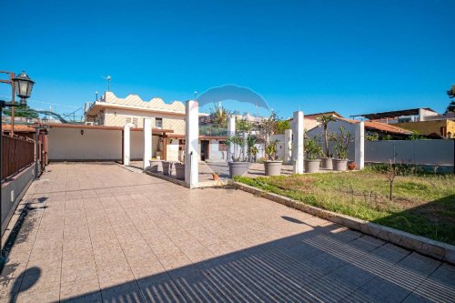 Особняк в Аугуста