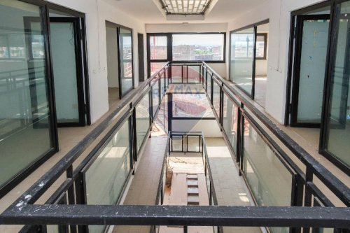 伦蒂尼商业房产