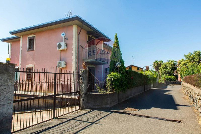 Villa à Trecastagni