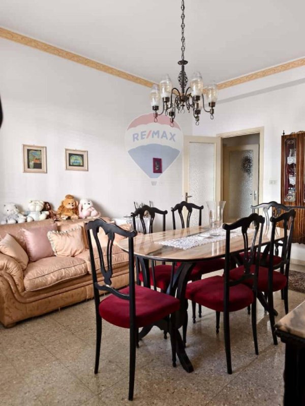 阿奇雷亚莱公寓