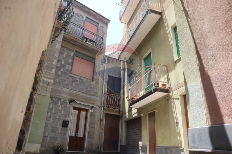 Detached house in Bronte