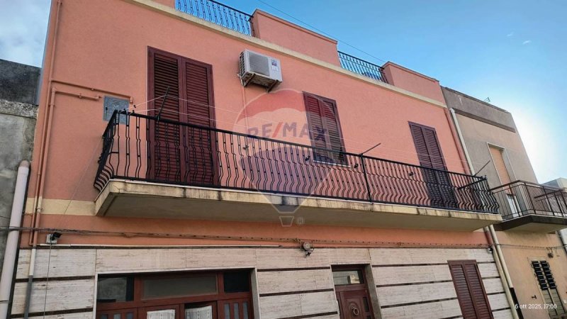 Detached house in Ispica