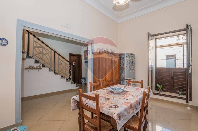 Maison individuelle à Avola