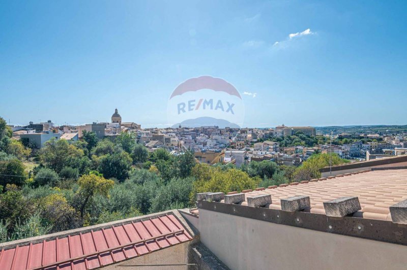 Casa indipendente a Noto