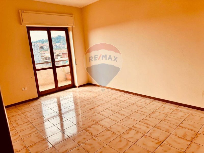 Квартира в Ачи-Катена