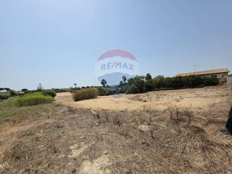 伊斯皮卡农用土地