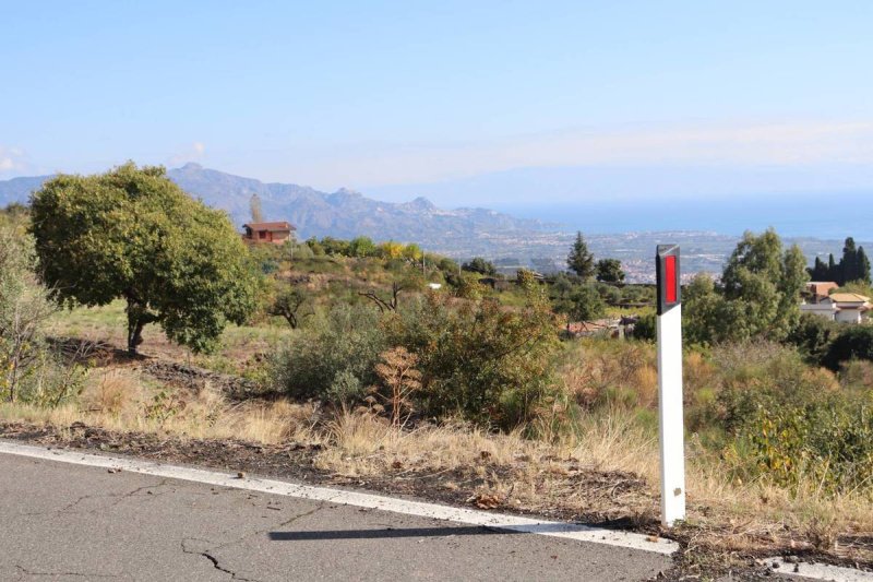 Terrain à bâtir à Mascali