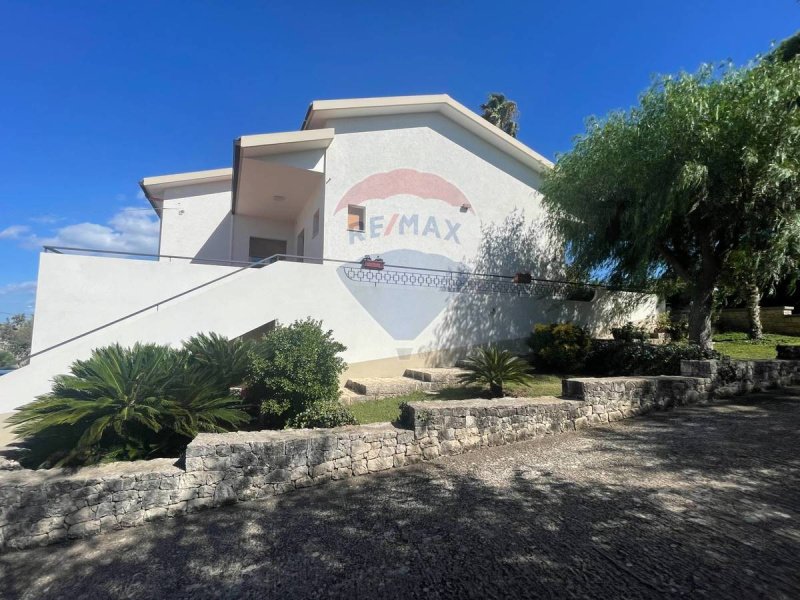 Villa in Modica