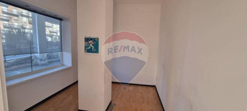 帕泰尔诺商业房产