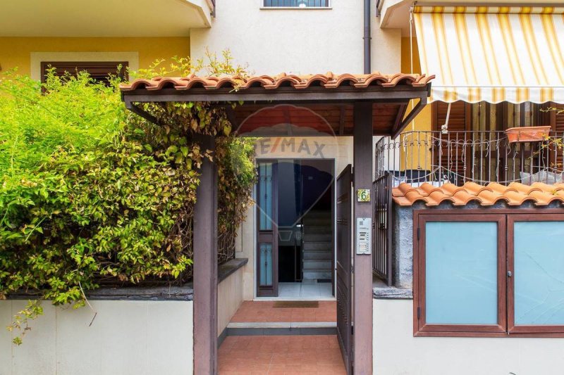 Appartement à Aci Catena