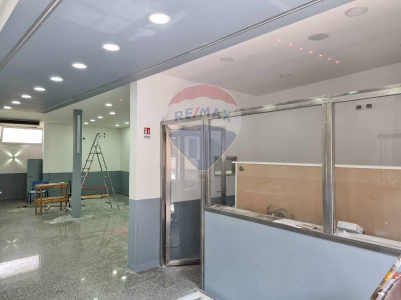 Zakelijk onroerend goed in Catanië