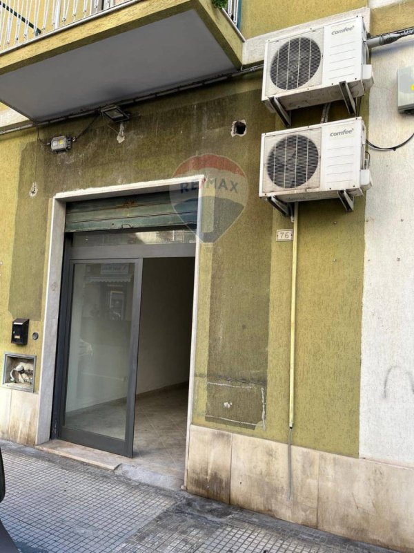 Edifício comercial em Siracusa