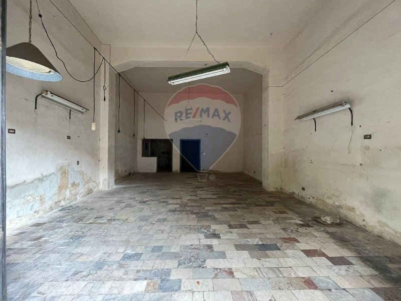 Immobile commerciale a Ragusa